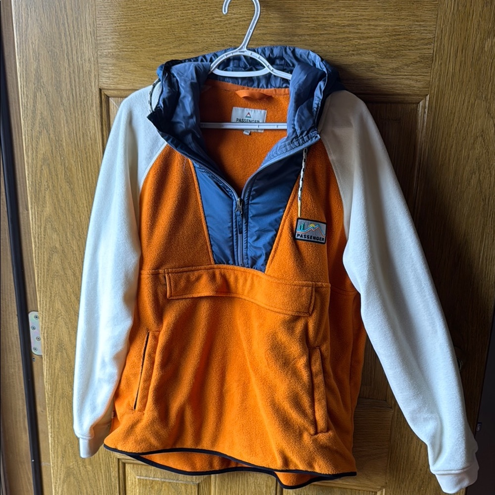 Women’s pull over